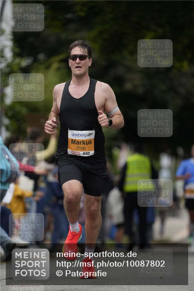 30.08.2026 - Blankeneser Heldenlauf Patografie http://msf.ph/oto/10087802 30.08.2026 11:34:09 Ziel 2049, 2106, 2256 meine-sportfotos.de
