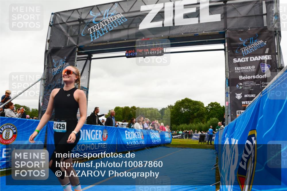 30.08.2026 - Elbe Triathlon Hamburg LAZAROV Photography http://msf.ph/oto/10087860 30.08.2026 12:14:23 Ziel 1429 meine-sportfotos.de