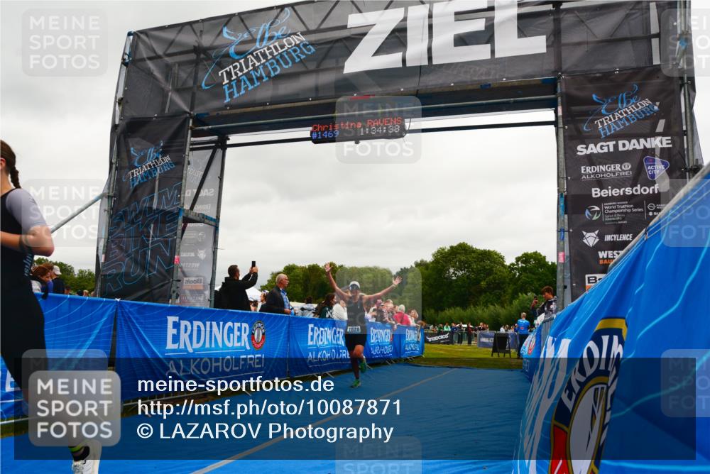 30.08.2026 - Elbe Triathlon Hamburg LAZAROV Photography http://msf.ph/oto/10087871 30.08.2026 12:14:38 Ziel 1469, 1485, 1502, 1678 meine-sportfotos.de