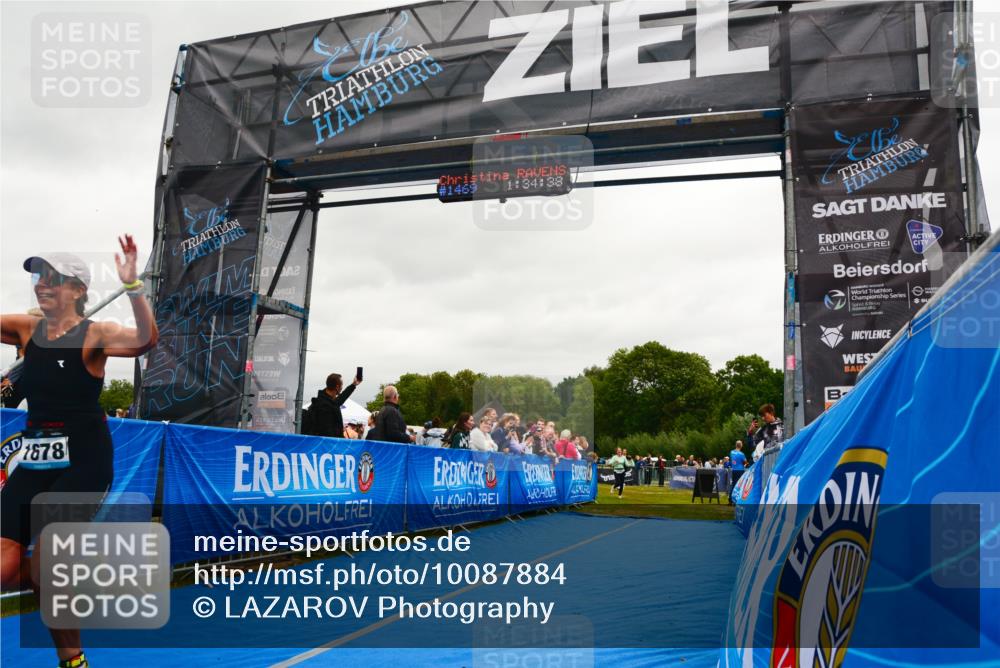30.08.2026 - Elbe Triathlon Hamburg LAZAROV Photography http://msf.ph/oto/10087884 30.08.2026 12:14:39 Ziel 1469, 1485, 1502, 1678 meine-sportfotos.de