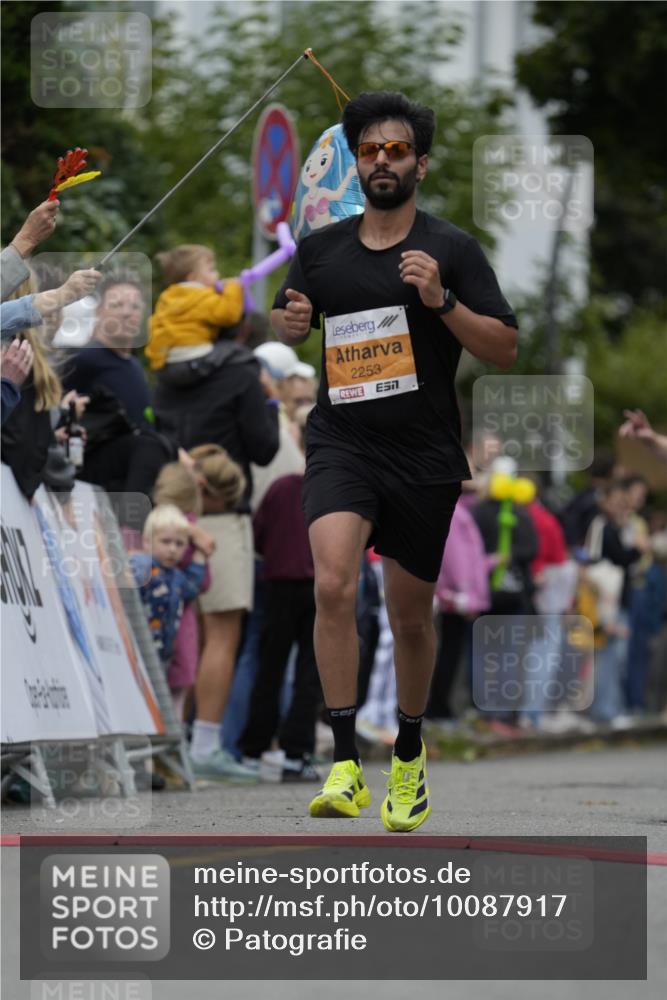 30.08.2026 - Blankeneser Heldenlauf Patografie http://msf.ph/oto/10087917 30.08.2026 11:35:15 Ziel 2253, 2938 meine-sportfotos.de