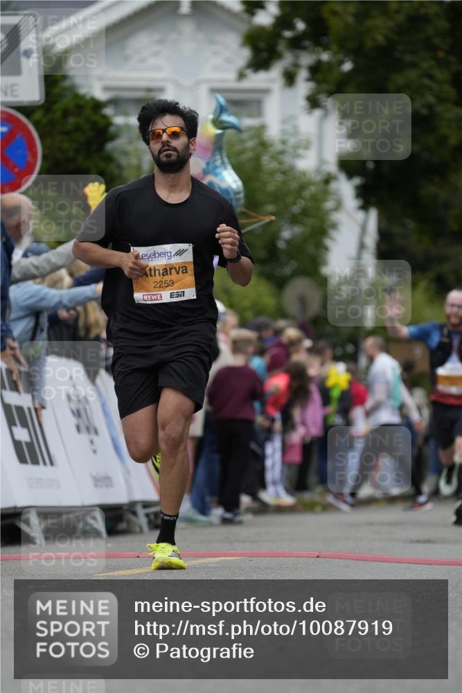 30.08.2026 - Blankeneser Heldenlauf Patografie http://msf.ph/oto/10087919 30.08.2026 11:35:16 Ziel 2253, 2938 meine-sportfotos.de
