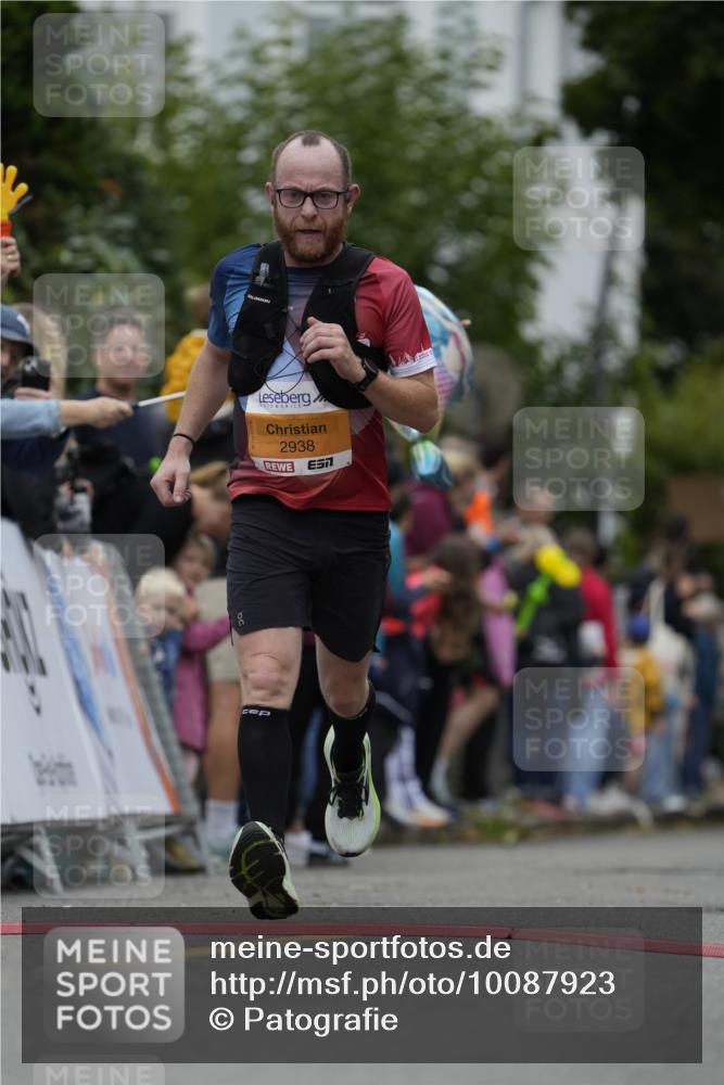 30.08.2026 - Blankeneser Heldenlauf Patografie http://msf.ph/oto/10087923 30.08.2026 11:35:19 Ziel 2253, 2938 meine-sportfotos.de