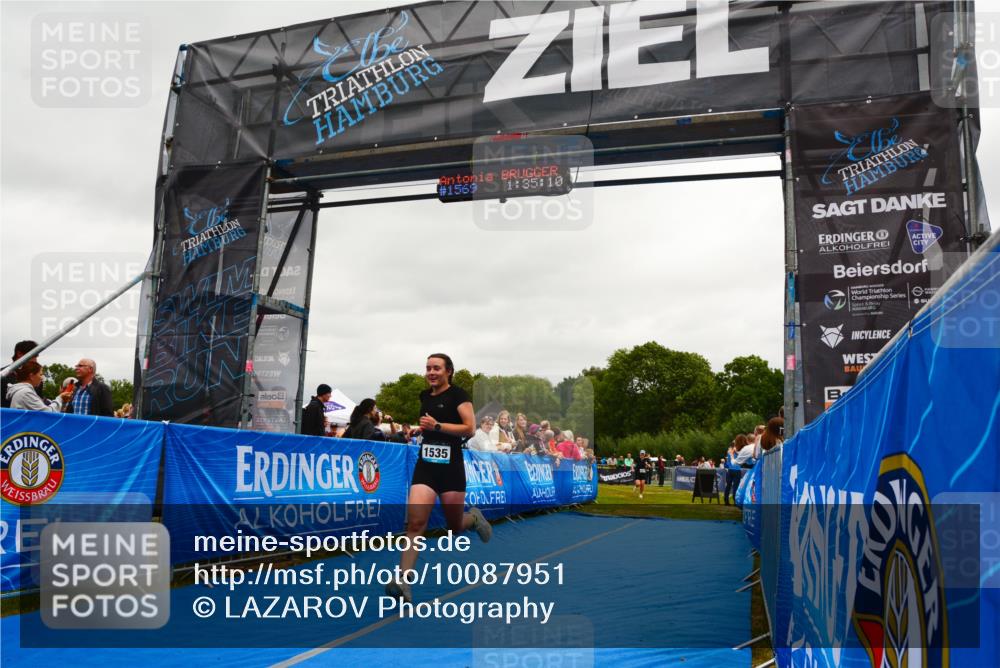 30.08.2026 - Elbe Triathlon Hamburg LAZAROV Photography http://msf.ph/oto/10087951 30.08.2026 12:15:10 Ziel 1512, 1514, 1535, 1569 meine-sportfotos.de