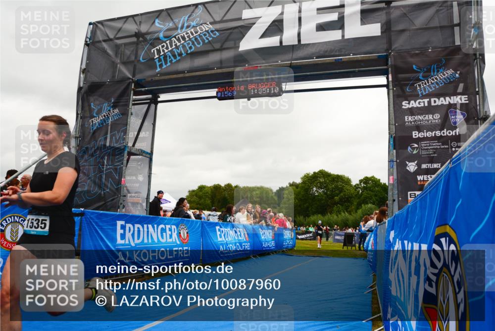 30.08.2026 - Elbe Triathlon Hamburg LAZAROV Photography http://msf.ph/oto/10087960 30.08.2026 12:15:11 Ziel 1512, 1514, 1535, 1569 meine-sportfotos.de