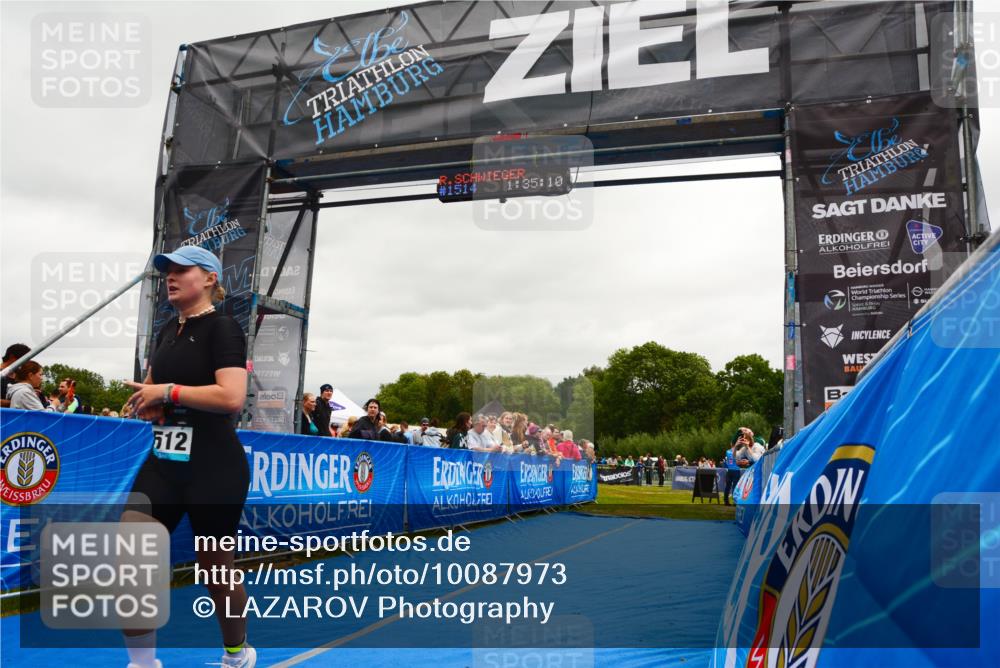 30.08.2026 - Elbe Triathlon Hamburg LAZAROV Photography http://msf.ph/oto/10087973 30.08.2026 12:15:16 Ziel 1512 meine-sportfotos.de