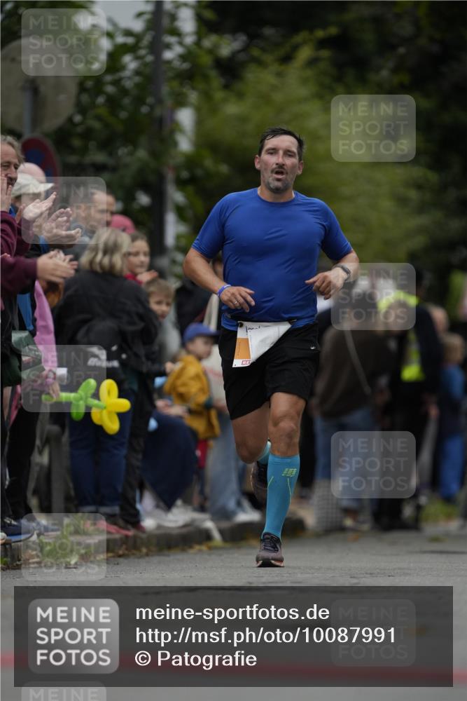 30.08.2026 - Blankeneser Heldenlauf Patografie http://msf.ph/oto/10087991 30.08.2026 11:36:00 Ziel 2774 meine-sportfotos.de