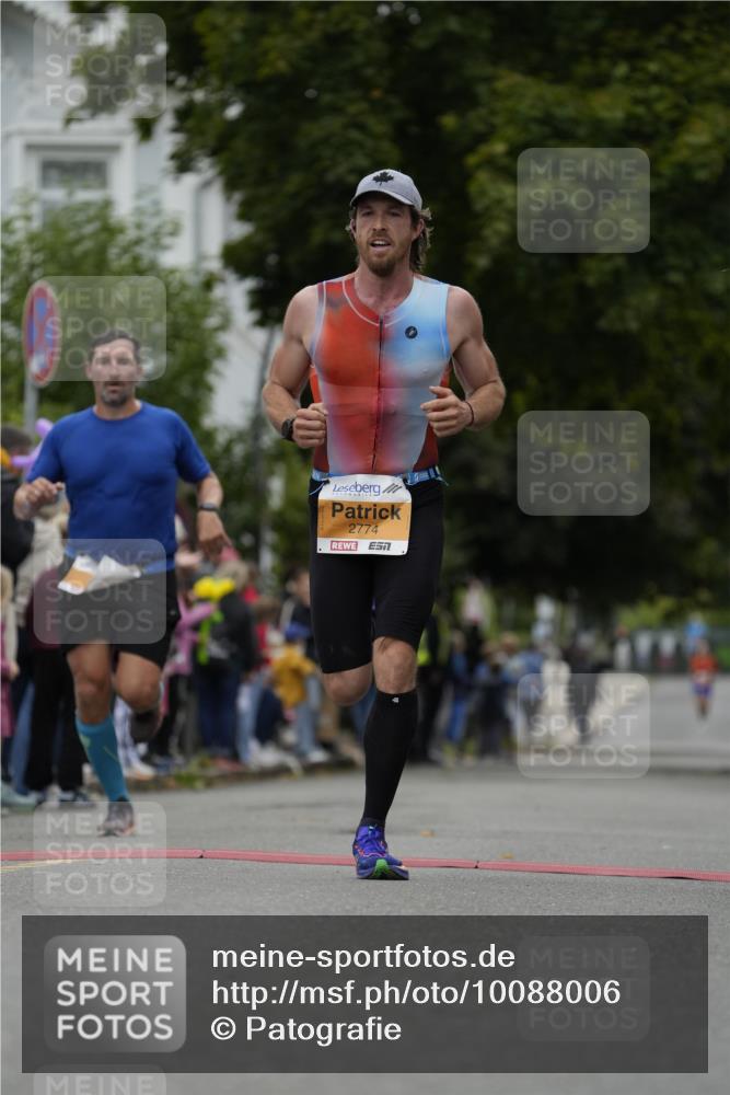 30.08.2026 - Blankeneser Heldenlauf Patografie http://msf.ph/oto/10088006 30.08.2026 11:36:05 Ziel 2053, 2774 meine-sportfotos.de