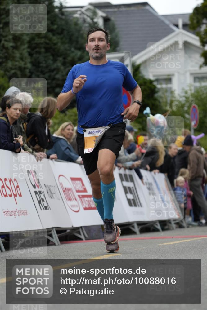 30.08.2026 - Blankeneser Heldenlauf Patografie http://msf.ph/oto/10088016 30.08.2026 11:36:07 Ziel 2053, 2774 meine-sportfotos.de