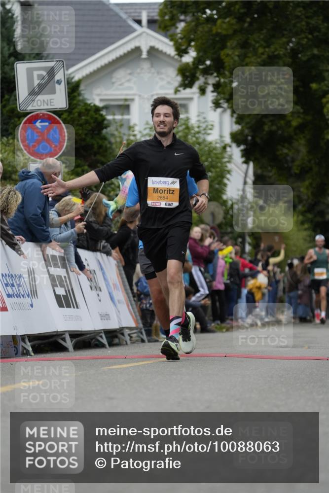 30.08.2026 - Blankeneser Heldenlauf Patografie http://msf.ph/oto/10088063 30.08.2026 11:37:01 Ziel 2163, 2654 meine-sportfotos.de