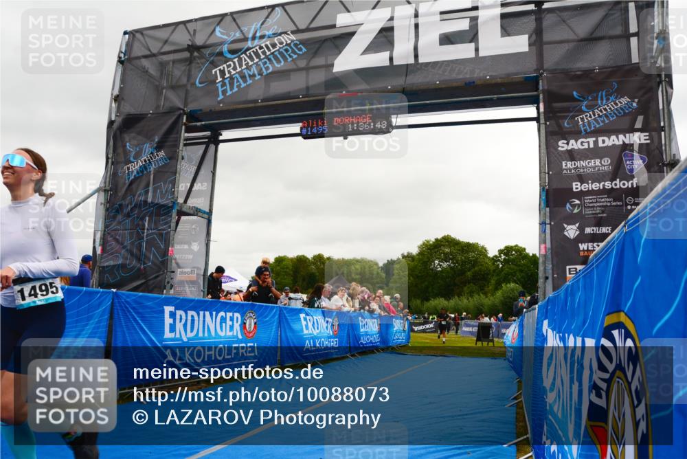 30.08.2026 - Elbe Triathlon Hamburg LAZAROV Photography http://msf.ph/oto/10088073 30.08.2026 12:16:48 Ziel 1482, 1495 meine-sportfotos.de