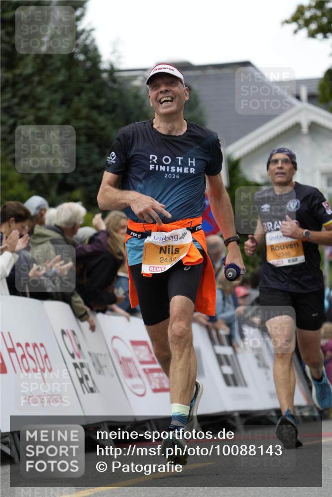 30.08.2026 - Blankeneser Heldenlauf Patografie http://msf.ph/oto/10088143 30.08.2026 11:37:45 Ziel 2346, 2442 meine-sportfotos.de