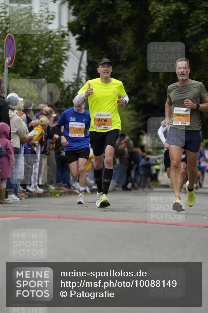 30.08.2026 - Blankeneser Heldenlauf Patografie http://msf.ph/oto/10088149 30.08.2026 11:37:49 Ziel 2024, 2346, 2355, 2384, 2442, 2920 meine-sportfotos.de