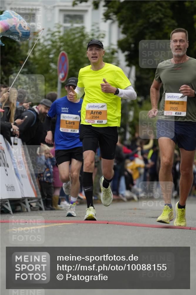 30.08.2026 - Blankeneser Heldenlauf Patografie http://msf.ph/oto/10088155 30.08.2026 11:37:51 Ziel 2024, 2346, 2355, 2384, 2920 meine-sportfotos.de