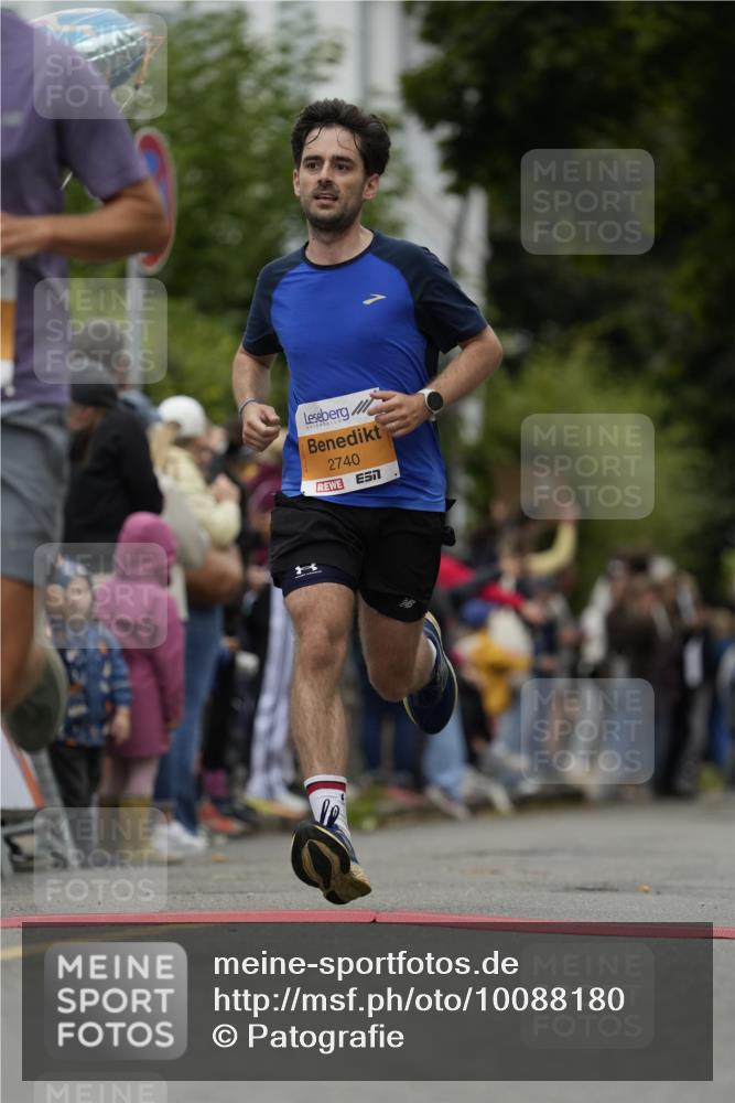 30.08.2026 - Blankeneser Heldenlauf Patografie http://msf.ph/oto/10088180 30.08.2026 11:38:02 Ziel 2740, 2817 meine-sportfotos.de