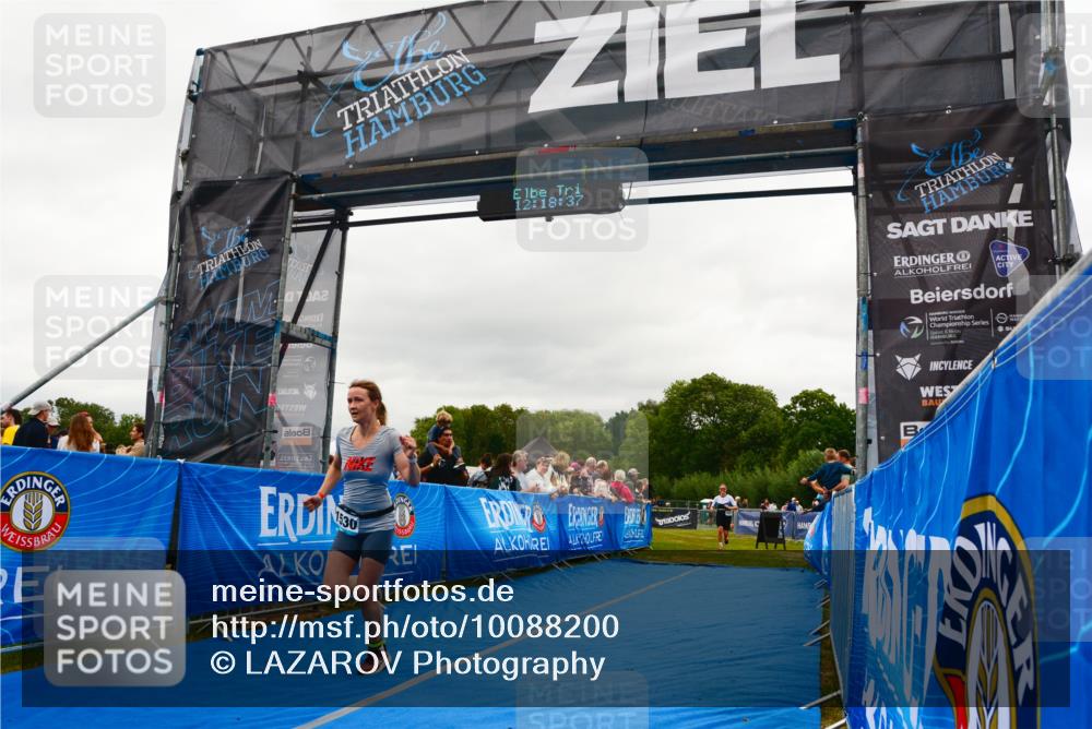 30.08.2026 - Elbe Triathlon Hamburg LAZAROV Photography http://msf.ph/oto/10088200 30.08.2026 12:18:38 Ziel 1530, 1601 meine-sportfotos.de