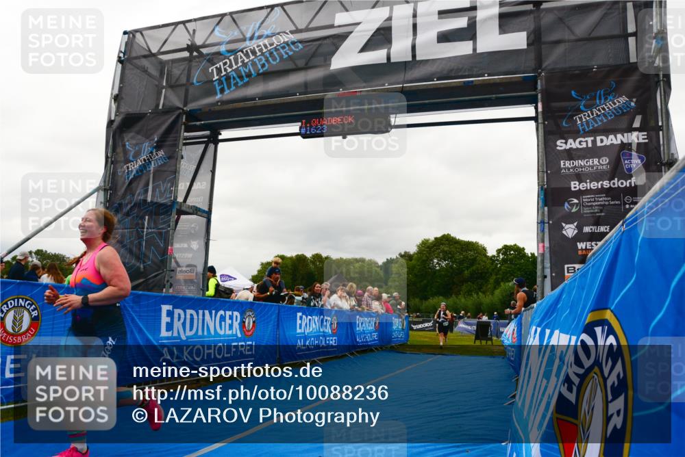 30.08.2026 - Elbe Triathlon Hamburg LAZAROV Photography http://msf.ph/oto/10088236 30.08.2026 12:19:34 Ziel 1504, 1623 meine-sportfotos.de
