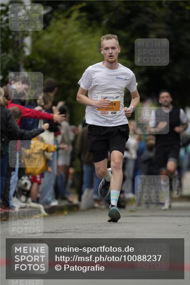 30.08.2026 - Blankeneser Heldenlauf Patografie http://msf.ph/oto/10088237 30.08.2026 11:38:39 Ziel 2773 meine-sportfotos.de