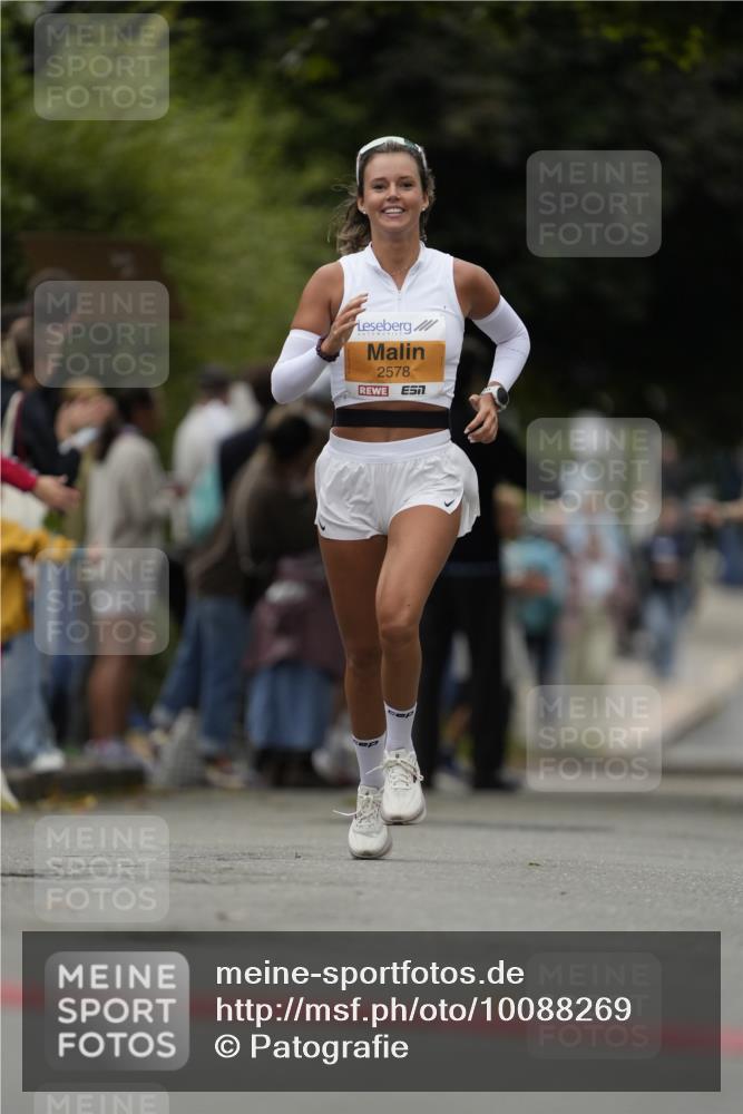 30.08.2026 - Blankeneser Heldenlauf Patografie http://msf.ph/oto/10088269 30.08.2026 11:38:57 Ziel 2578, 2591, 2655 meine-sportfotos.de