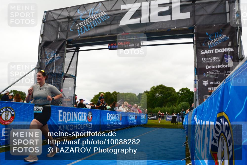 30.08.2026 - Elbe Triathlon Hamburg LAZAROV Photography http://msf.ph/oto/10088282 30.08.2026 12:20:17 Ziel 1541, 1566, 1635 meine-sportfotos.de
