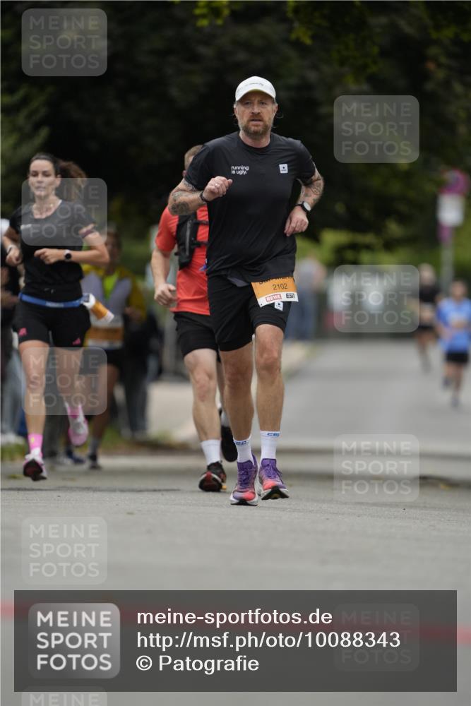 30.08.2026 - Blankeneser Heldenlauf Patografie http://msf.ph/oto/10088343 30.08.2026 11:39:32 Ziel 2342 meine-sportfotos.de