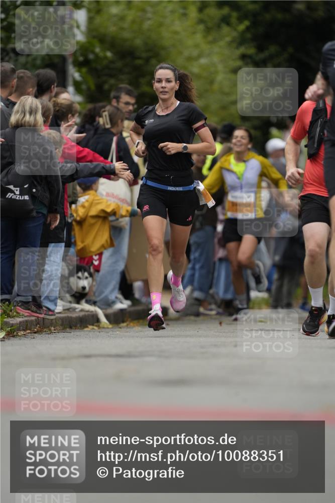 30.08.2026 - Blankeneser Heldenlauf Patografie http://msf.ph/oto/10088351 30.08.2026 11:39:34 Ziel 2342 meine-sportfotos.de