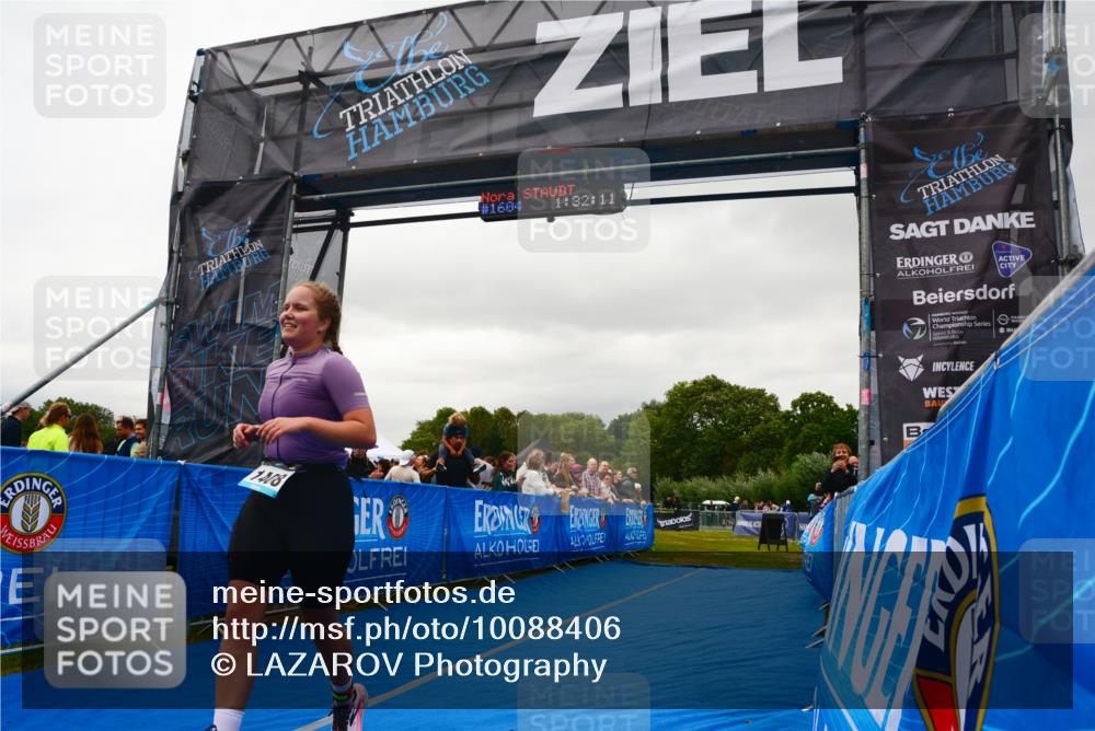 30.08.2026 - Elbe Triathlon Hamburg LAZAROV Photography http://msf.ph/oto/10088406 30.08.2026 12:22:15 Ziel 1408, 1613 meine-sportfotos.de