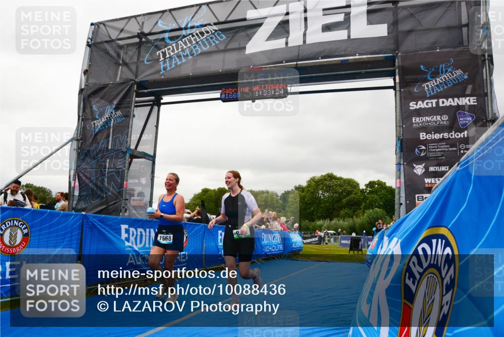 30.08.2026 - Elbe Triathlon Hamburg LAZAROV Photography http://msf.ph/oto/10088436 30.08.2026 12:23:23 Ziel 906, 1668 meine-sportfotos.de