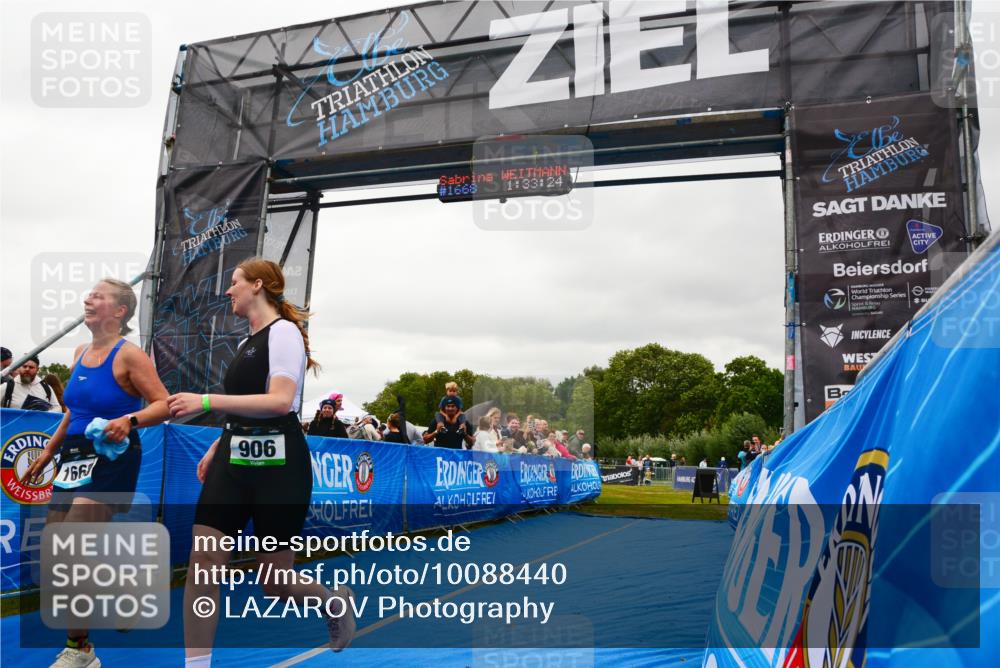 30.08.2026 - Elbe Triathlon Hamburg LAZAROV Photography http://msf.ph/oto/10088440 30.08.2026 12:23:24 Ziel 906, 1668 meine-sportfotos.de