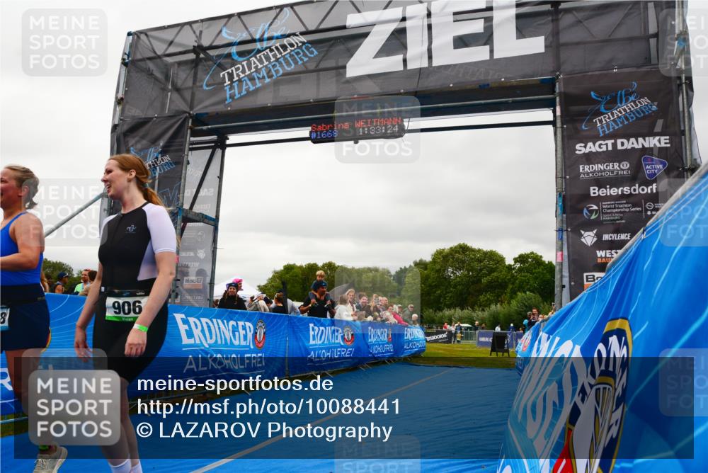 30.08.2026 - Elbe Triathlon Hamburg LAZAROV Photography http://msf.ph/oto/10088441 30.08.2026 12:23:24 Ziel 906, 1668 meine-sportfotos.de