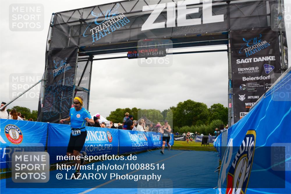 30.08.2026 - Elbe Triathlon Hamburg LAZAROV Photography http://msf.ph/oto/10088514 30.08.2026 12:26:00 Ziel 1618, 1714 meine-sportfotos.de