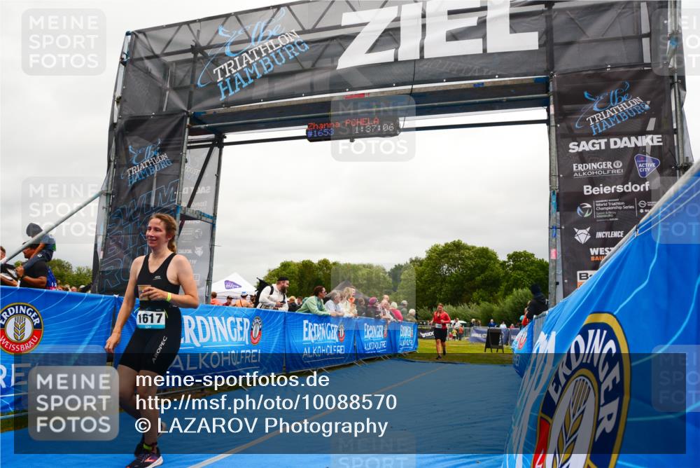 30.08.2026 - Elbe Triathlon Hamburg LAZAROV Photography http://msf.ph/oto/10088570 30.08.2026 12:27:06 Ziel 1484, 1617, 1653 meine-sportfotos.de