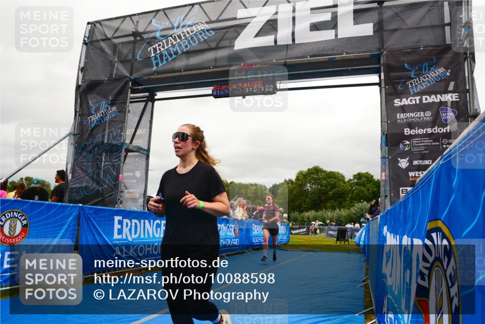 30.08.2026 - Elbe Triathlon Hamburg LAZAROV Photography http://msf.ph/oto/10088598 30.08.2026 12:27:29 Ziel 941, 1605 meine-sportfotos.de