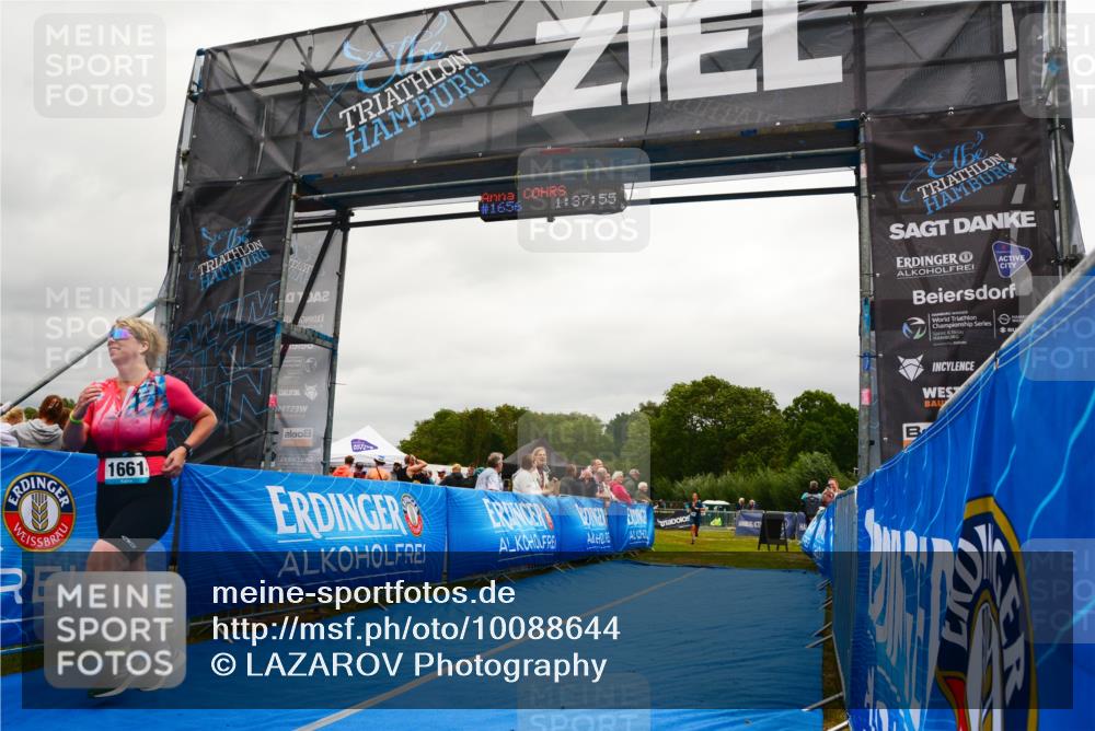 30.08.2026 - Elbe Triathlon Hamburg LAZAROV Photography http://msf.ph/oto/10088644 30.08.2026 12:28:01 Ziel 1190, 1661 meine-sportfotos.de