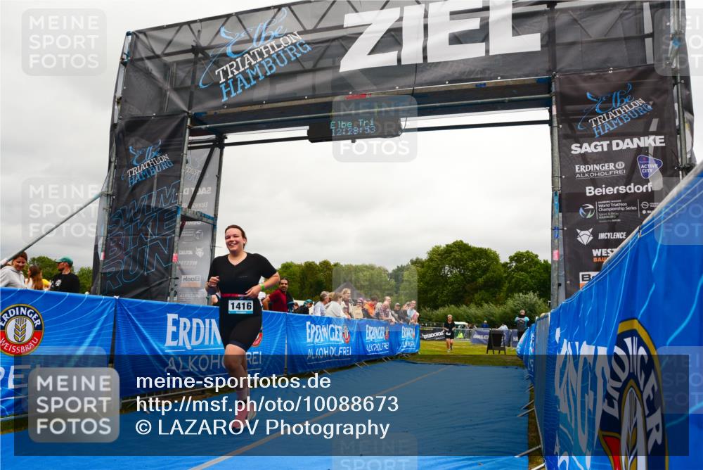 30.08.2026 - Elbe Triathlon Hamburg LAZAROV Photography http://msf.ph/oto/10088673 30.08.2026 12:28:54 Ziel 1416, 1710 meine-sportfotos.de