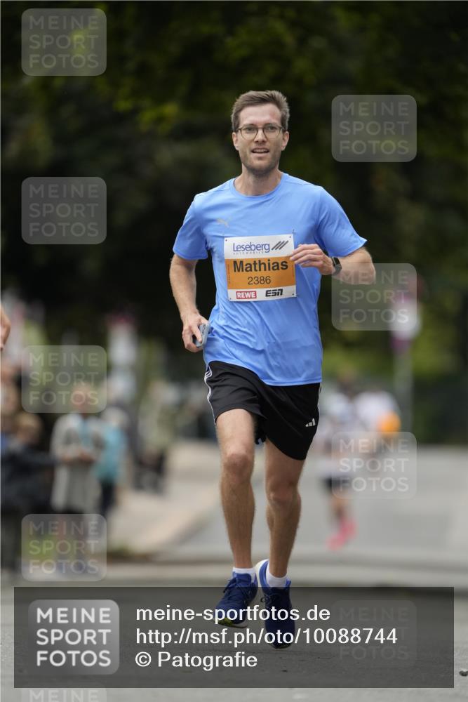 30.08.2026 - Blankeneser Heldenlauf Patografie http://msf.ph/oto/10088744 30.08.2026 11:39:58 Ziel 2112, 2386 meine-sportfotos.de