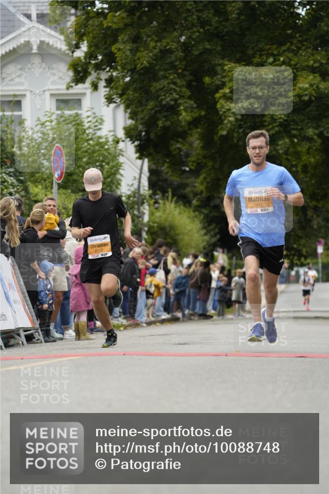30.08.2026 - Blankeneser Heldenlauf Patografie http://msf.ph/oto/10088748 30.08.2026 11:40:01 Ziel 2112, 2386 meine-sportfotos.de