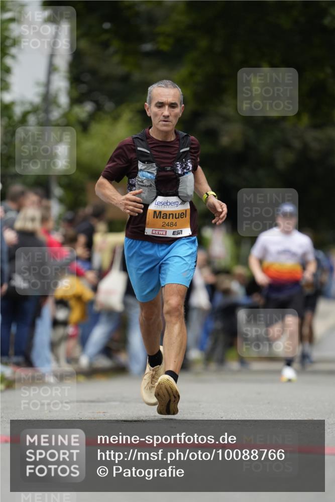 30.08.2026 - Blankeneser Heldenlauf Patografie http://msf.ph/oto/10088766 30.08.2026 11:40:45 Ziel 2484, 2776 meine-sportfotos.de
