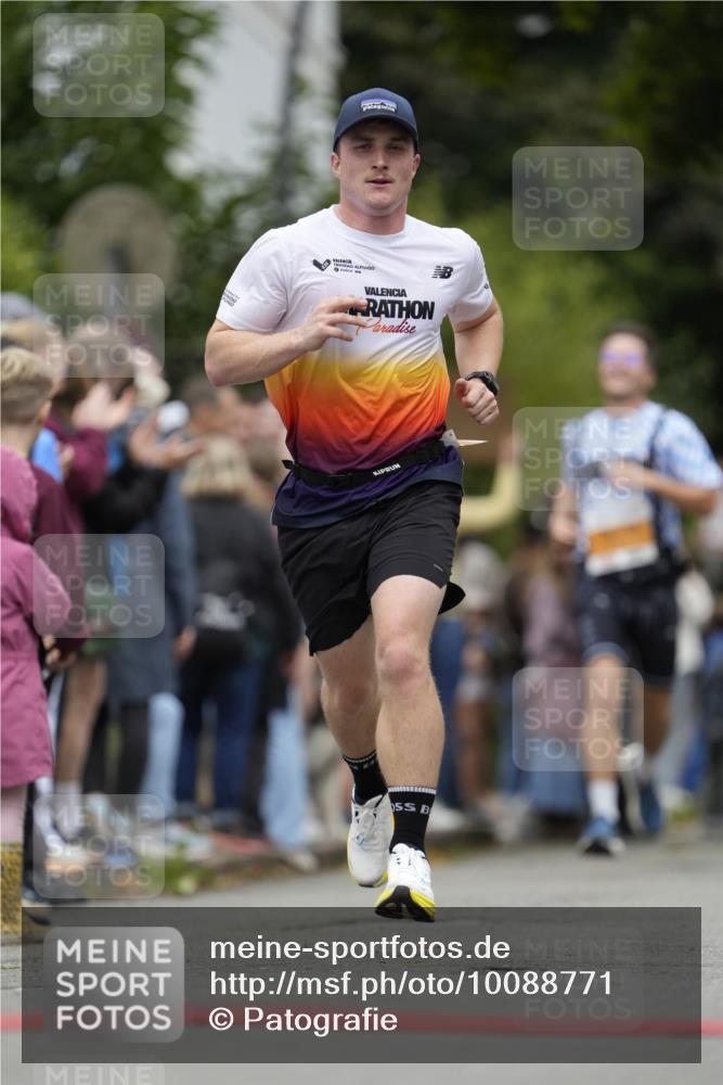 30.08.2026 - Blankeneser Heldenlauf Patografie http://msf.ph/oto/10088771 30.08.2026 11:40:51 Ziel 2484, 2823 meine-sportfotos.de