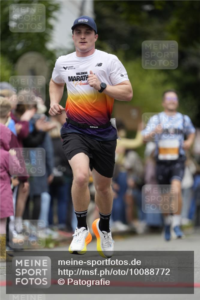 30.08.2026 - Blankeneser Heldenlauf Patografie http://msf.ph/oto/10088772 30.08.2026 11:40:51 Ziel 2484, 2823 meine-sportfotos.de