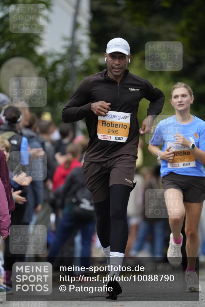 30.08.2026 - Blankeneser Heldenlauf Patografie http://msf.ph/oto/10088790 30.08.2026 11:41:29 Ziel 2154, 2405, 2762 meine-sportfotos.de