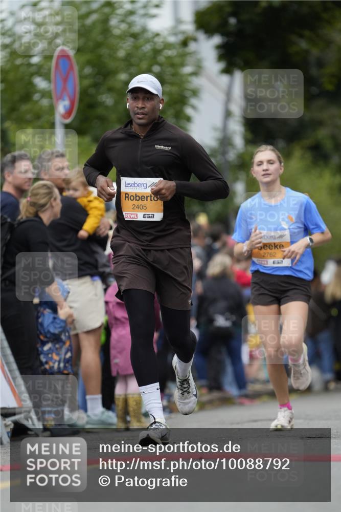 30.08.2026 - Blankeneser Heldenlauf Patografie http://msf.ph/oto/10088792 30.08.2026 11:41:31 Ziel 2405, 2762 meine-sportfotos.de