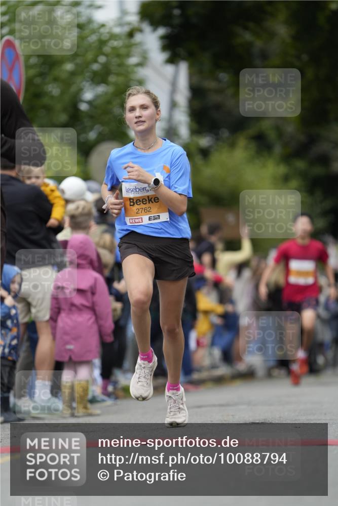 30.08.2026 - Blankeneser Heldenlauf Patografie http://msf.ph/oto/10088794 30.08.2026 11:41:32 Ziel 2405, 2762 meine-sportfotos.de