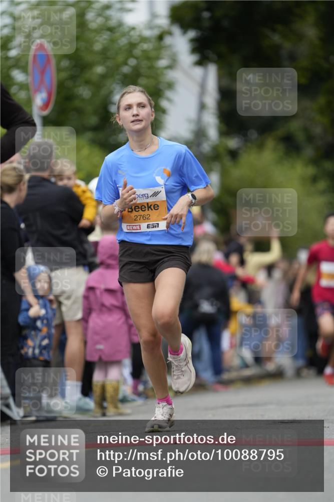 30.08.2026 - Blankeneser Heldenlauf Patografie http://msf.ph/oto/10088795 30.08.2026 11:41:32 Ziel 2405, 2762 meine-sportfotos.de