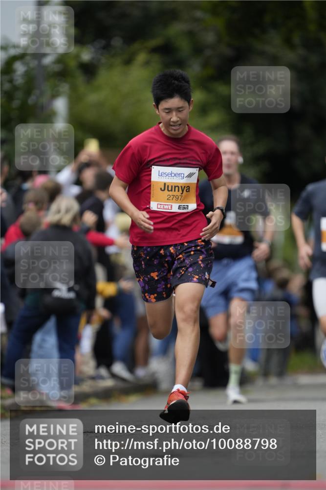 30.08.2026 - Blankeneser Heldenlauf Patografie http://msf.ph/oto/10088798 30.08.2026 11:41:35 Ziel 2405, 2762, 2797 meine-sportfotos.de