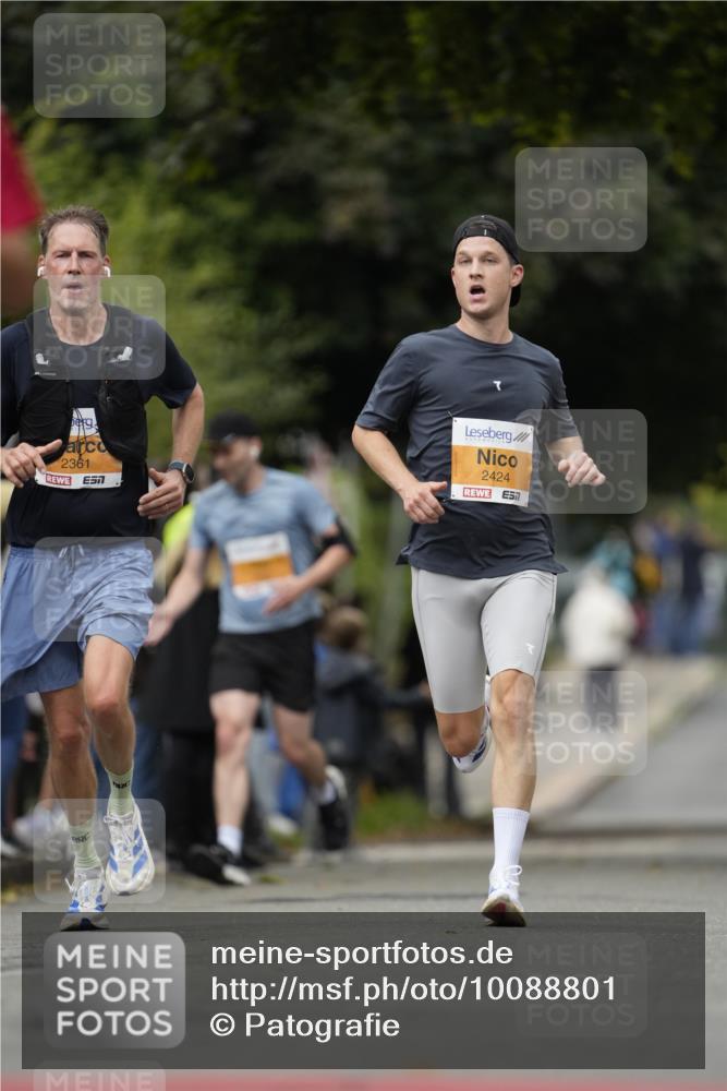 30.08.2026 - Blankeneser Heldenlauf Patografie http://msf.ph/oto/10088801 30.08.2026 11:41:37 Ziel 2361, 2405, 2424, 2762, 2797 meine-sportfotos.de