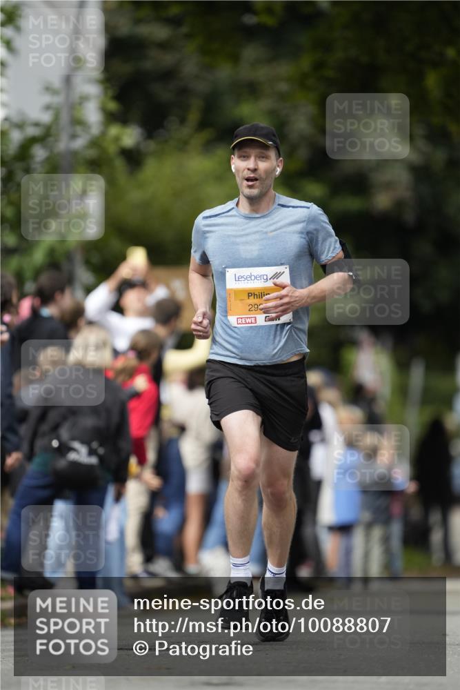30.08.2026 - Blankeneser Heldenlauf Patografie http://msf.ph/oto/10088807 30.08.2026 11:41:44 Ziel 2361, 2424, 2797, 2935 meine-sportfotos.de