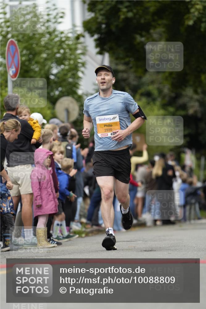 30.08.2026 - Blankeneser Heldenlauf Patografie http://msf.ph/oto/10088809 30.08.2026 11:41:47 Ziel 2361, 2424, 2935 meine-sportfotos.de
