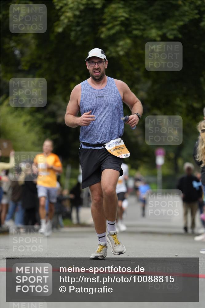 30.08.2026 - Blankeneser Heldenlauf Patografie http://msf.ph/oto/10088815 30.08.2026 11:41:54 Ziel 2520, 2935 meine-sportfotos.de