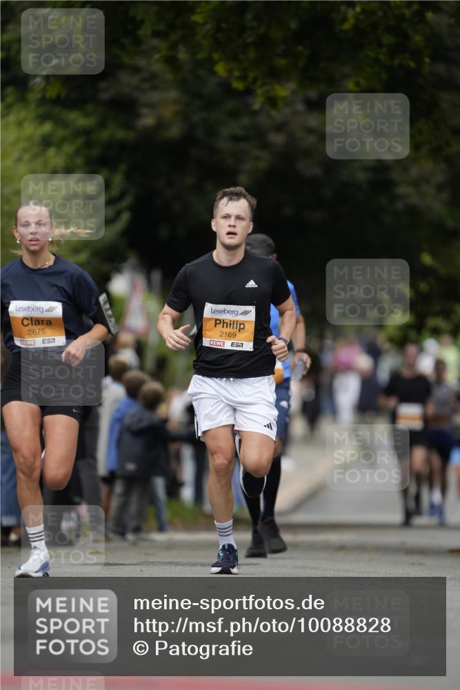 30.08.2026 - Blankeneser Heldenlauf Patografie http://msf.ph/oto/10088828 30.08.2026 11:42:17 Ziel 2675 meine-sportfotos.de